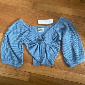 Blue Balloon Sleeve Twist Front Crop Top